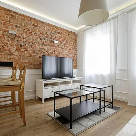 Central Wroclaw Apartment - City Center - Bright And Cozy - U11 外观 照片