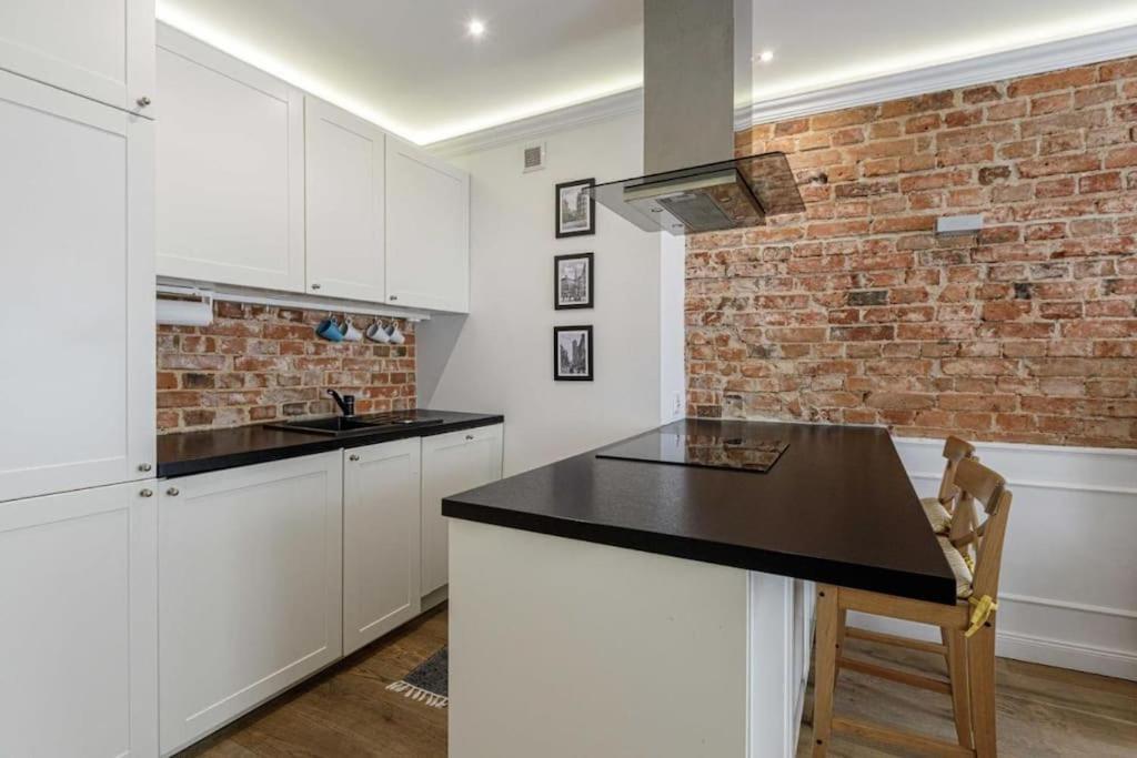 Central Wroclaw Apartment - City Center - Bright And Cozy - U11 外观 照片