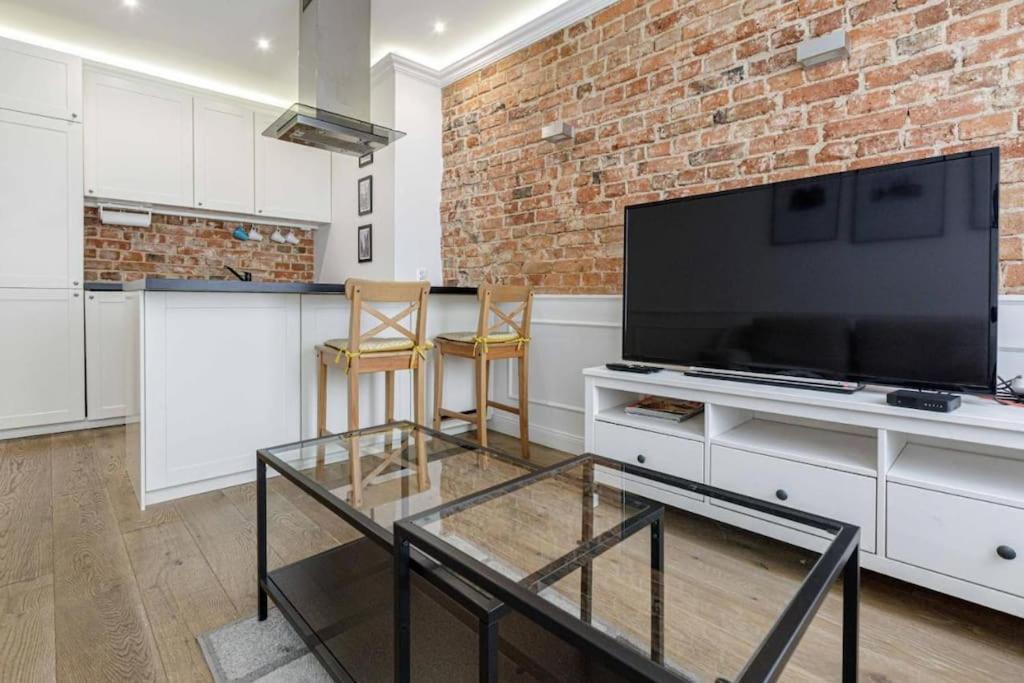 Central Wroclaw Apartment - City Center - Bright And Cozy - U11 外观 照片