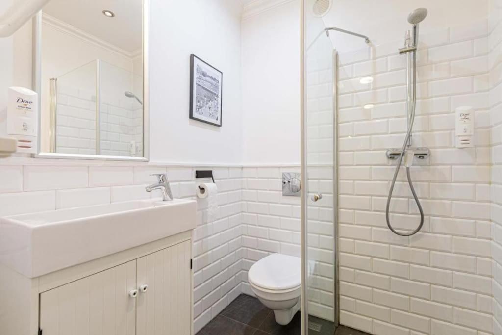 Central Wroclaw Apartment - City Center - Bright And Cozy - U11 外观 照片